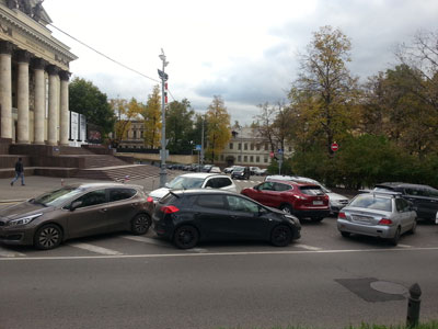 2-й островок безопасности на пл. Журавлёва